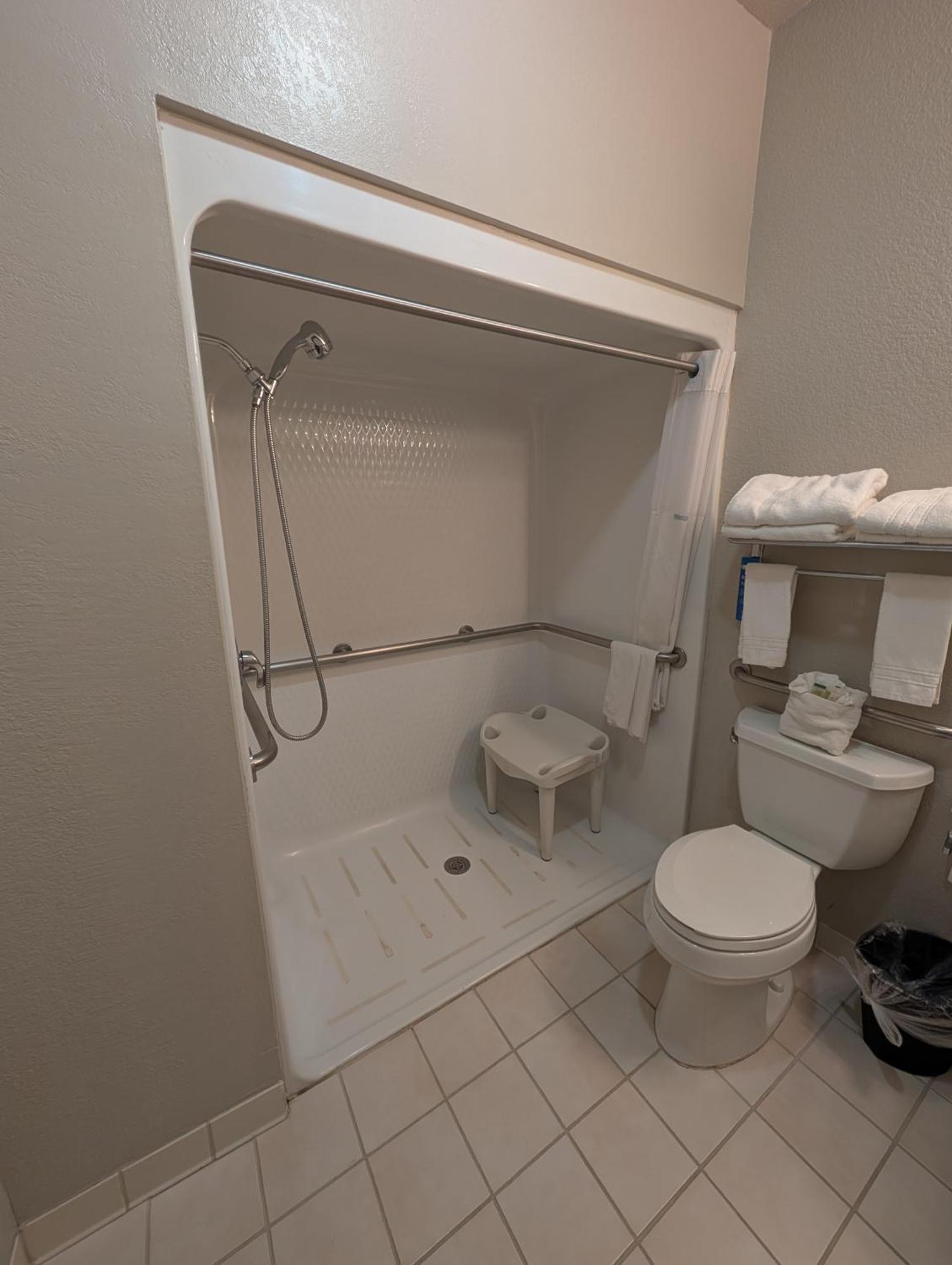 Days Inn & Suites By Wyndham Castle Rock Εξωτερικό φωτογραφία