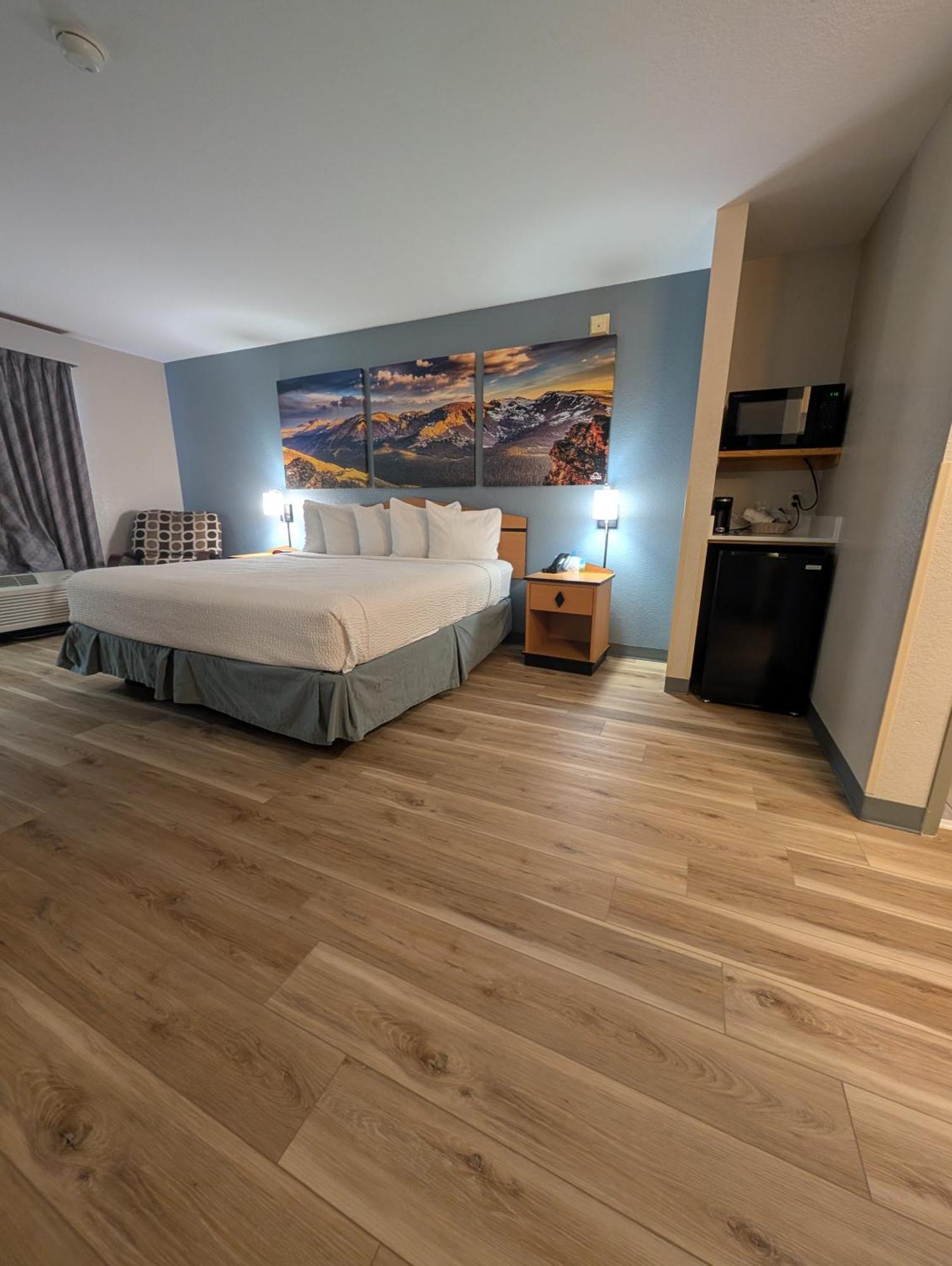Days Inn & Suites By Wyndham Castle Rock Εξωτερικό φωτογραφία